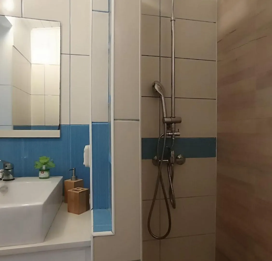 Kanela Guest House B-Side Machico