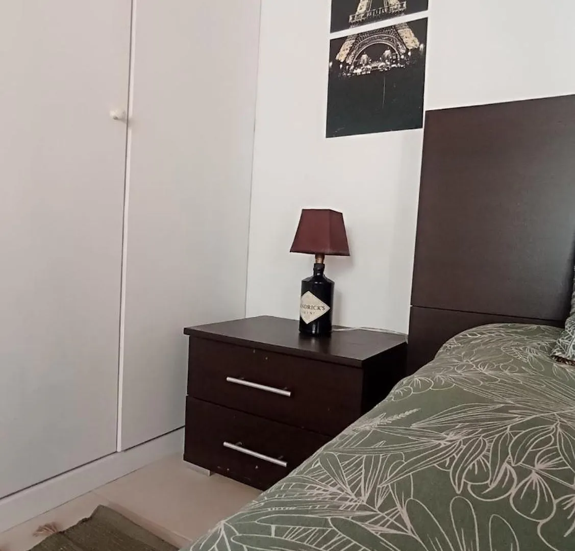 Kanela Guest House B-Side Machico  0*, Machico (Madeira)