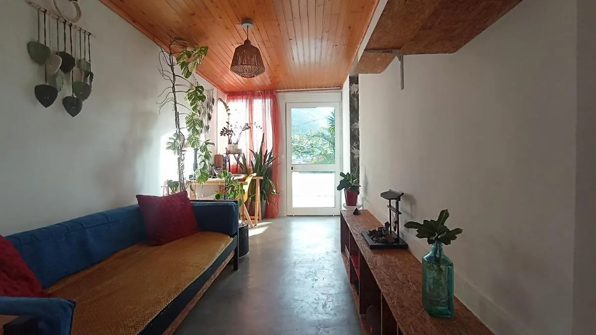 Kanela Guest House B-Side Machico  0*, Machico (Madeira)